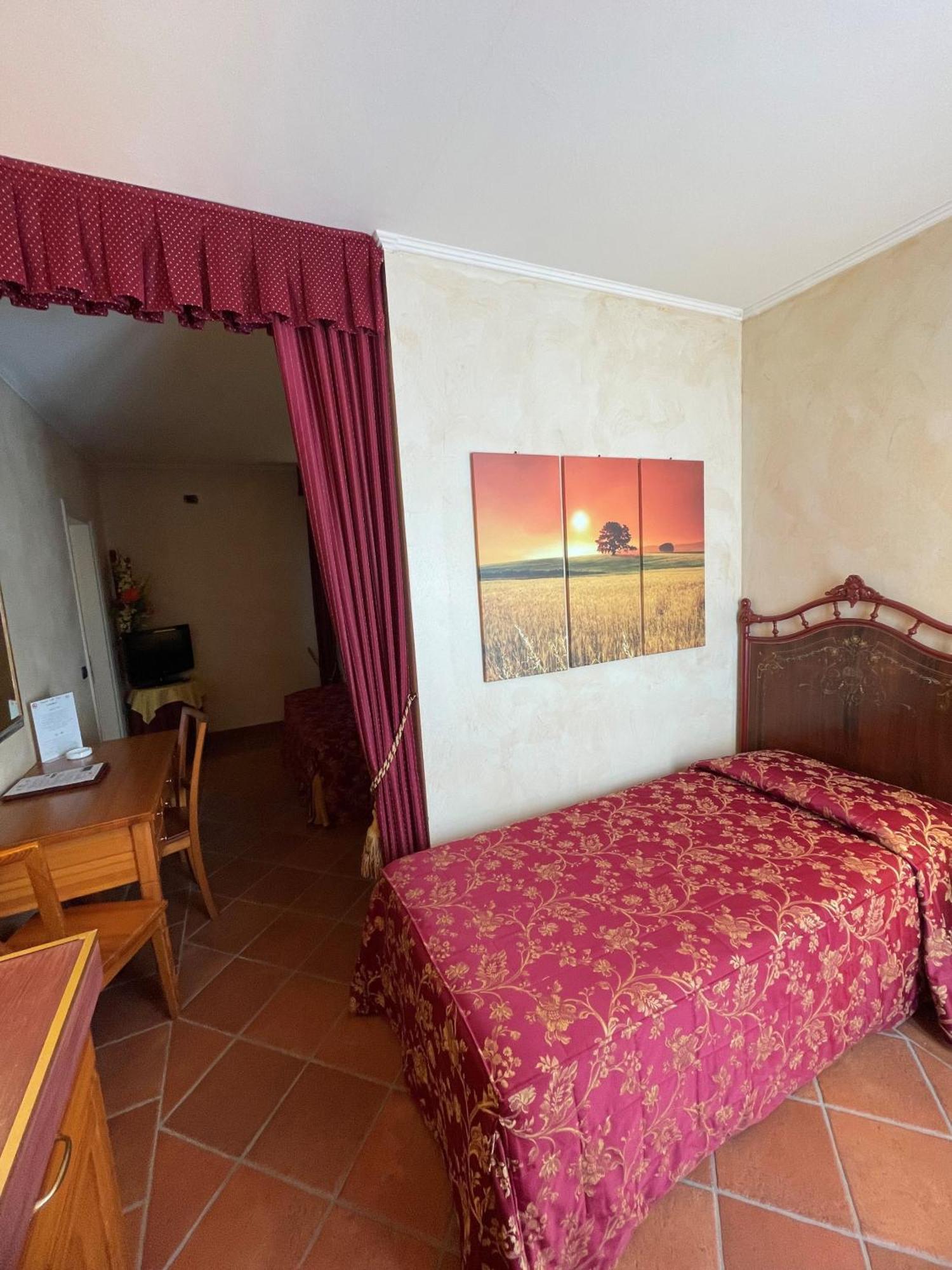 Romantic Hotel Furno Сан-Франческо-аль-Кампо Экстерьер фото